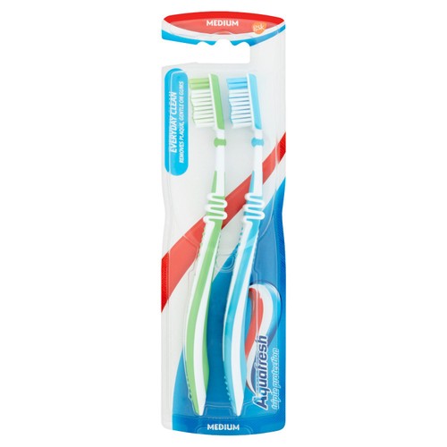 Aquafresh Clean Control Dual Pack Tootbrushes