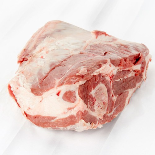 Morrisons British Spring Lamb Shoulder 900g thumbnail 2