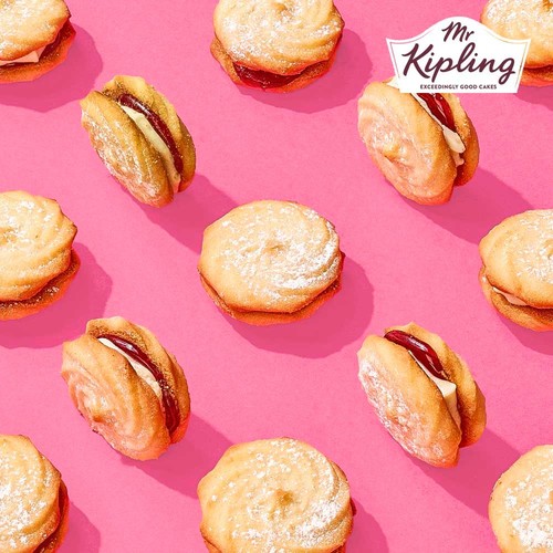 Mr Kipling Viennese Whirls Biscuits Multipack Snack 6pk thumbnail 4