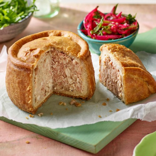 Market Street Deli Large Melton Mowbray Pork Pie thumbnail 3