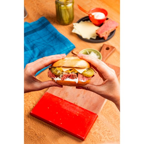 New York Bakery Co. Original Bagels 5 Pack thumbnail 4