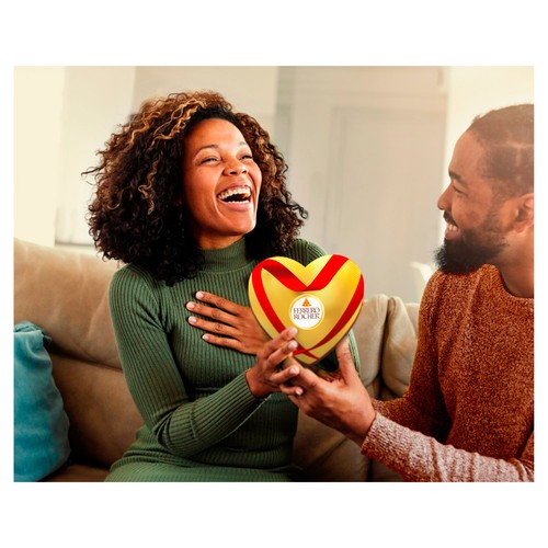 Ferrero Rocher Heart Chocolates  125g thumbnail 3