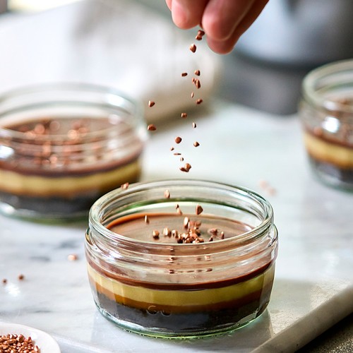 Gu Zillionaire Chocolate & Salted Caramel Cheesecake Desserts thumbnail 4