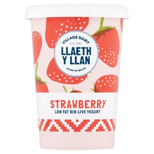 Village Dairy Llaeth Y Llan Strawberry Yogurt 450g
