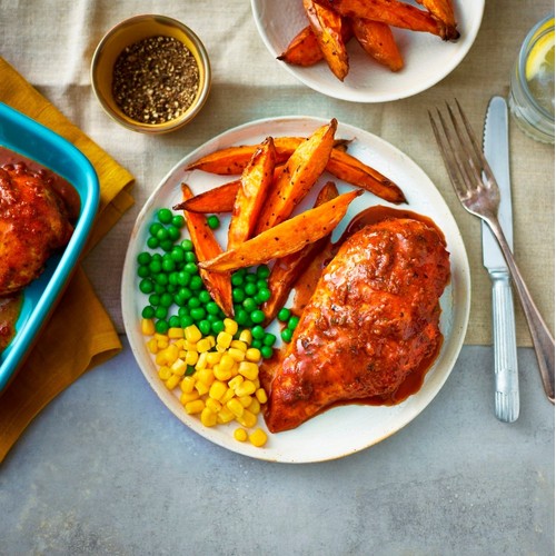 Maggi Juicy Smoky Piri Piri Chicken Herb and Spice Seasoning Mix thumbnail 2