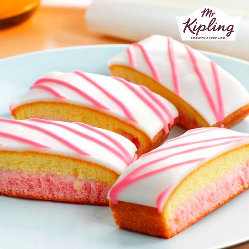 Mr Kipling Angel Slices Cakes Multipack Snack 3x2pk thumbnail 4