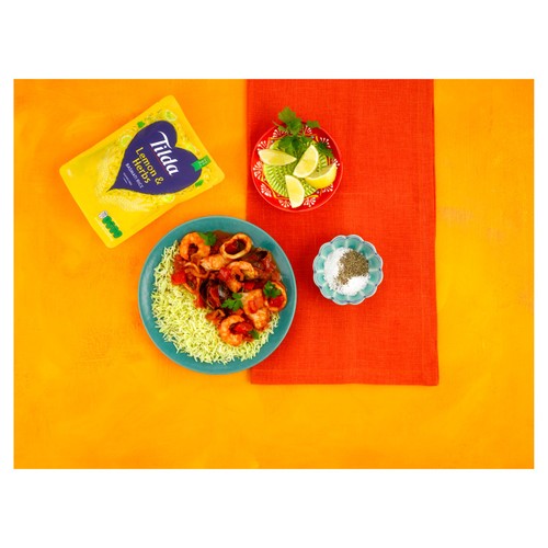 Tilda Microwave Lemon and Herbs Basmati Rice thumbnail 5