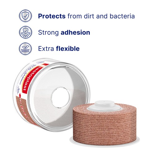 Elastoplast Fabric Roll Plaster 3m x 2.5cm thumbnail 2