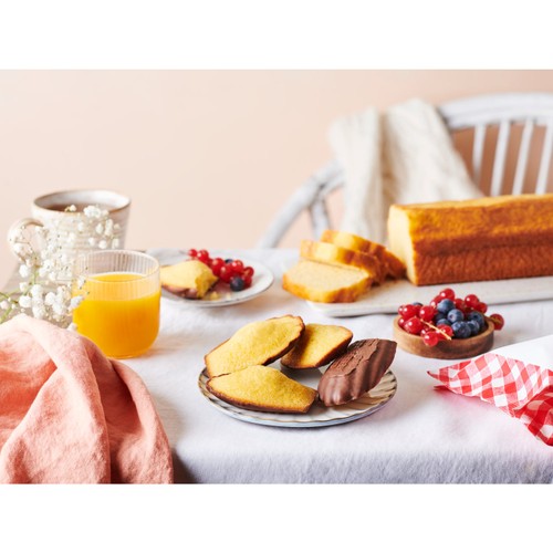 Bonne Maman Madeleine With Milk Chocolate Freshly Wrapped Cakes  thumbnail 3