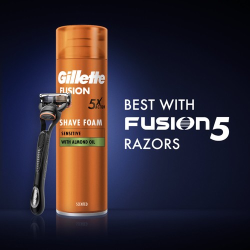Gillette Fusion5 Ultra Shaving Foam for Sensitive Skin thumbnail 2