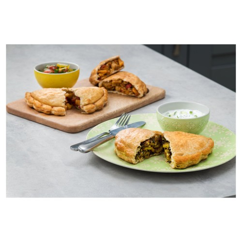 Ginsters Vegan Moroccan Vegetable Pasty 180g thumbnail 2