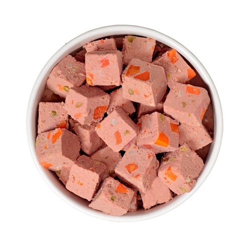 Freshpet Chunky Beef Recipe With Garden Vegetables For Dogs thumbnail 2