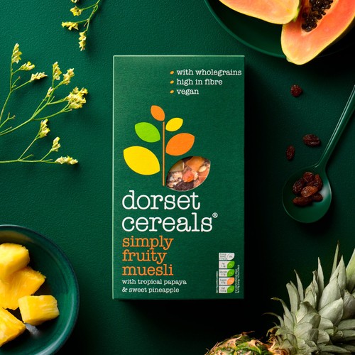 Dorset Cereals Simply Fruity Muesli Breakfast Cereal 630g thumbnail 3