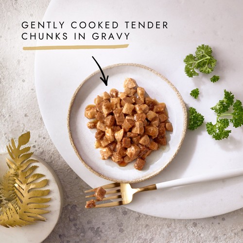 Gourmet Gold Chunks In Gravy Gravy Collection Wet Cat Food thumbnail 3