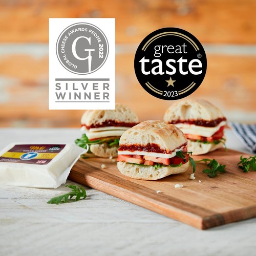 St Helen's Farm - Mild Goats Cheese thumbnail 5