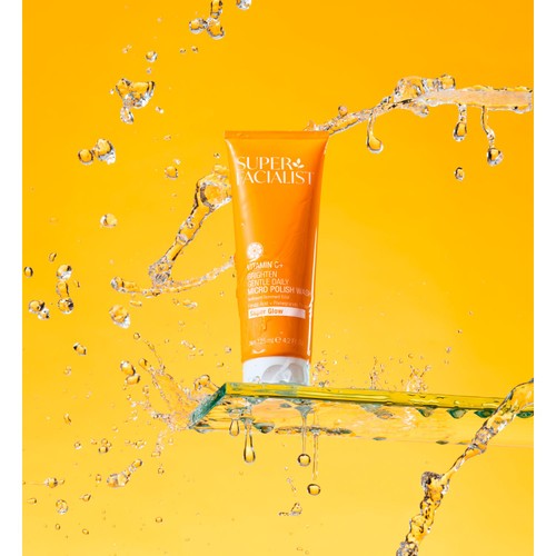 Super Facialist Vitamin C+ Gentle Daily Micro Polish Wash thumbnail 4