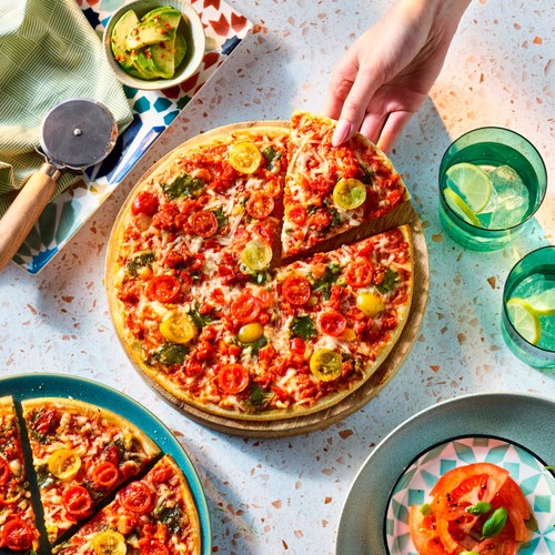 Dr. Oetker Ristorante Margherita Pomodorini Vegan Pizza thumbnail 4