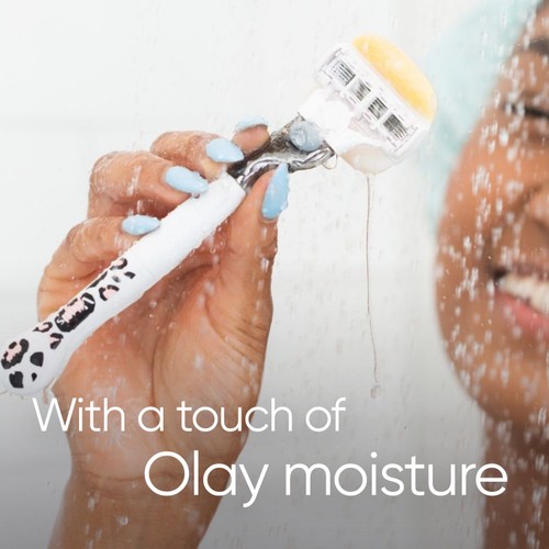 Venus Comfort Glide Leopard Razor thumbnail 3