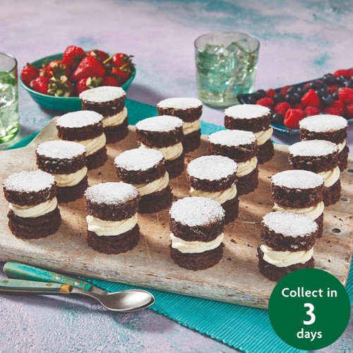 Chocolate Mini Sponge Sharing Platter (16 Pieces)   FTO