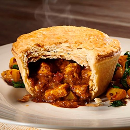 Pukka Chicken Balti Pie thumbnail 2