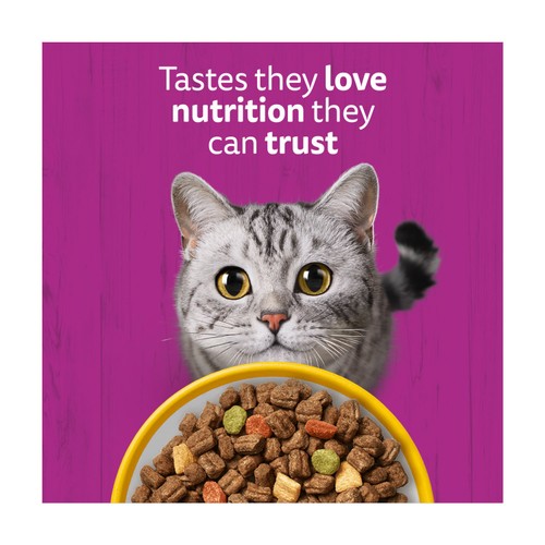 Whiskas 1+ Chicken Adult Dry Cat Food thumbnail 4