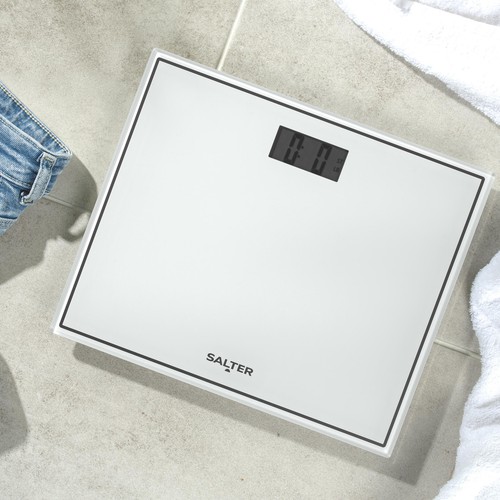 Salter Compact Glass Electronic Scale thumbnail 4