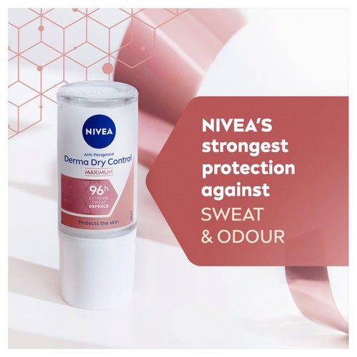 NIVEA Derma Dry Control Max 96h Antiperspirant Deodorant Roll-On thumbnail 2
