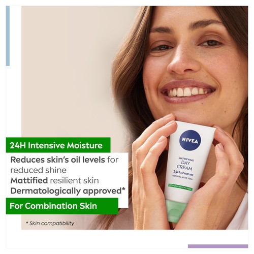 NIVEA Mattifying Day Cream For Combination Skin thumbnail 4