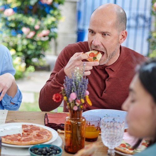 Dr. Oetker Ristorante Vegan Pepperoni Salami Pizza  thumbnail 4