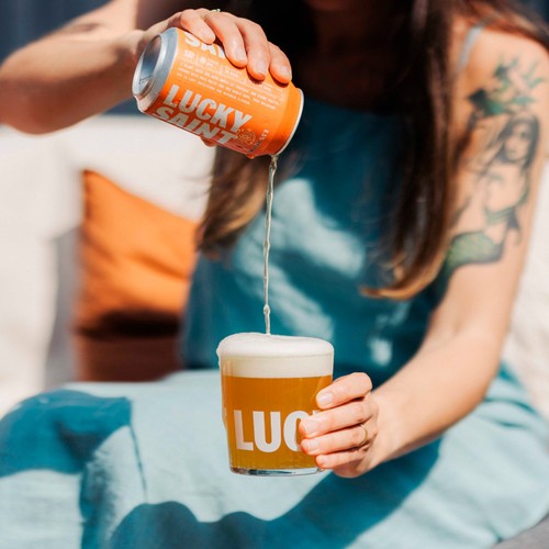 Lucky Saint Alcohol Free Hazy IPA thumbnail 2