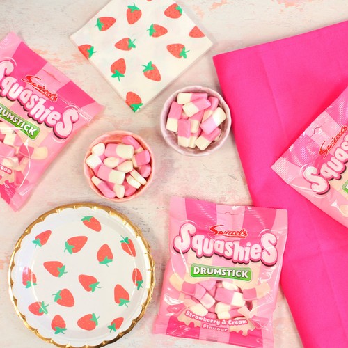 Swizzels Squashies Strawberry & Cream 140g thumbnail 2