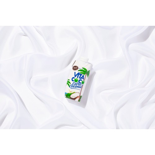 Vita Coco Extra Coconut Water 500ml thumbnail 5