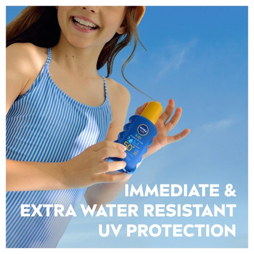 NIVEA SUN Kids Protect & Care Coloured Sun Cream Spray SPF50+ thumbnail 2