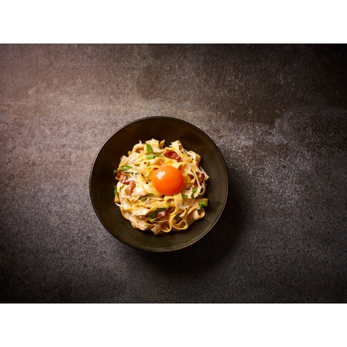 St Ewe Rich Yolk Mixed Weight Eggs thumbnail 3