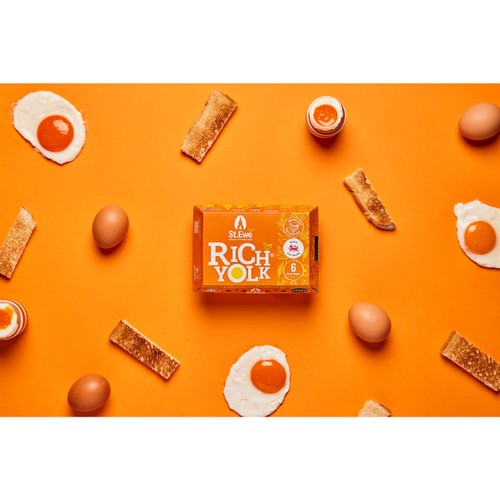 St Ewe Rich Yolk Mixed Weight Eggs thumbnail 4