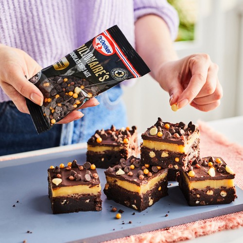 Dr. Oetker Billionaire's Chocolate Chips Mix thumbnail 3