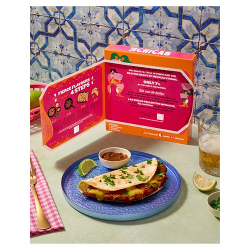 Las Chicas Mexican Cheesy Baked Quesadillas Kit 296g thumbnail 2