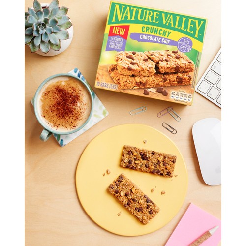 Nature Valley Crunchy Chocolate Chip Cereal Bars 5 x 42g thumbnail 5