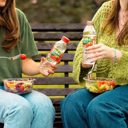 Volvic Touch Of Fruit Sugar Free Strawberry Flavoured Water 6X500ML thumbnail 3