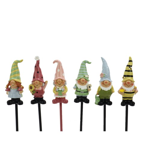 Nutmeg Gnome Cottage Garden Stakes