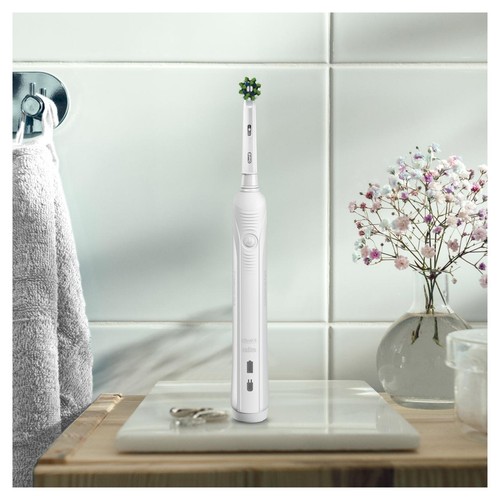 Oral B Pro 1 680 Striking Cross Action White Electric Toothbrush thumbnail 8