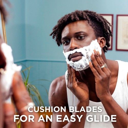 Wilkinson Sword Sensitive Shave Foam 200ml thumbnail 4