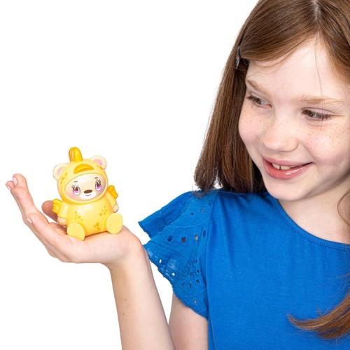 Moriah Elizabeth Mystery Figures thumbnail 3