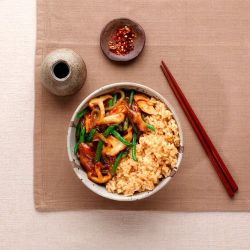 Tilda Microwave Soy & Ginger Sticky Medium Grain Rice   250g thumbnail 5