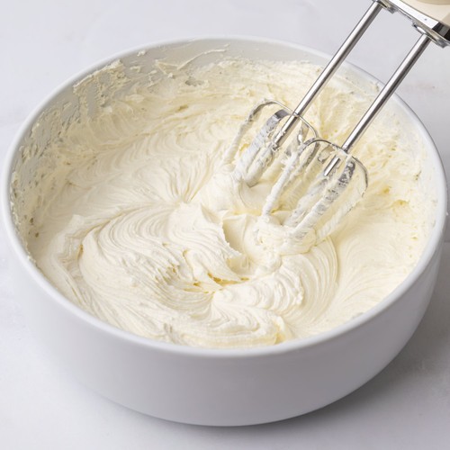 Silver Spoon Creamy Vanilla Flavour Icing Sugar 200g thumbnail 4