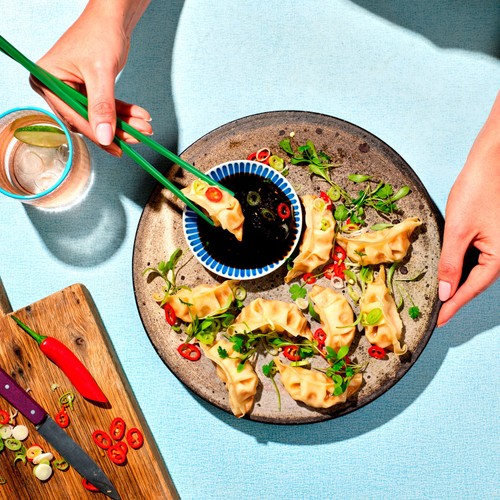 Wagamamas 10 Chicken Firecracker Gyoza 200g thumbnail 4