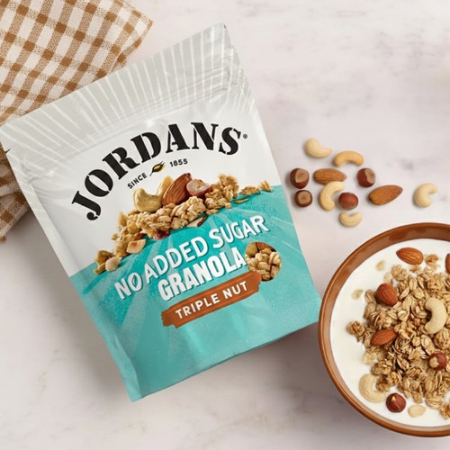 Jordans No Added Sugar Triple Nut Granola Breakfast Cereal 425g thumbnail 2