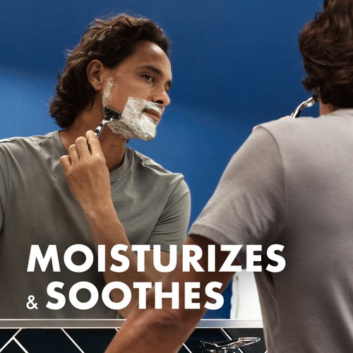 Gillette Series Moisturising Shaving Gel With Cocoa Butter 200ml thumbnail 3