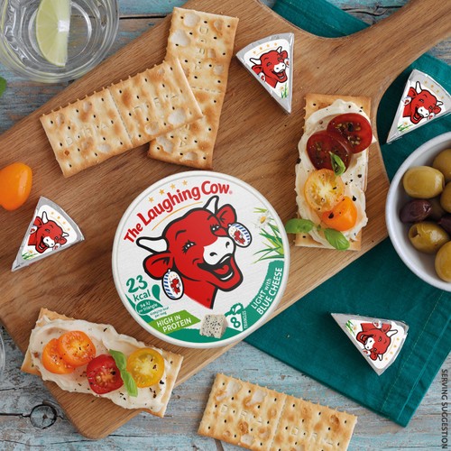 The Laughing Cow 8 Light Blue Cheese Spread Triangles 120g