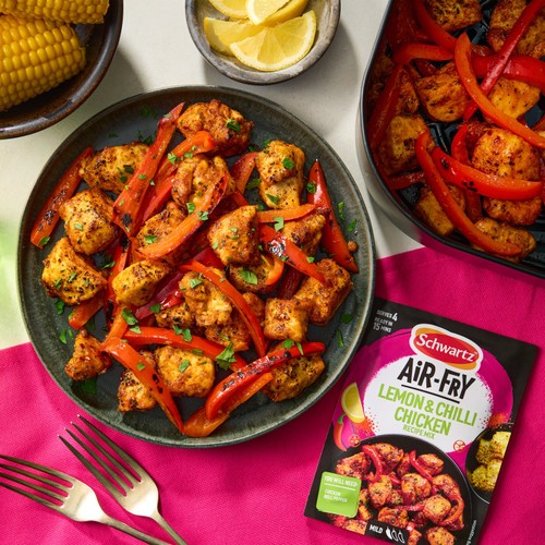 Schwartz Air Fry Lemon And Chilli Chicken Recipe Mix thumbnail 4